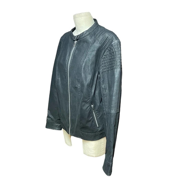 Torrid Coated‎ Faux Leather Biker Jacket Black Plus Size 2X - Picture 5 of 13